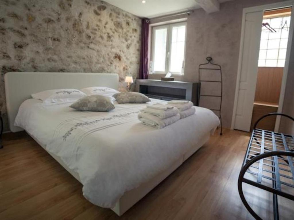 Hotel Le Corrigot à Pierry Chambre photo